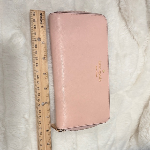 Kate Spade Blush Pink Wallet - Picture 1 of 8